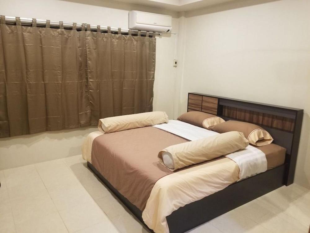 The Main Event Pattaya Bed & Breakfast エクステリア 写真